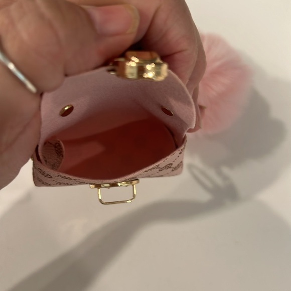 👛Pink and Black Miniature Coin purse - Picture 5 of 16